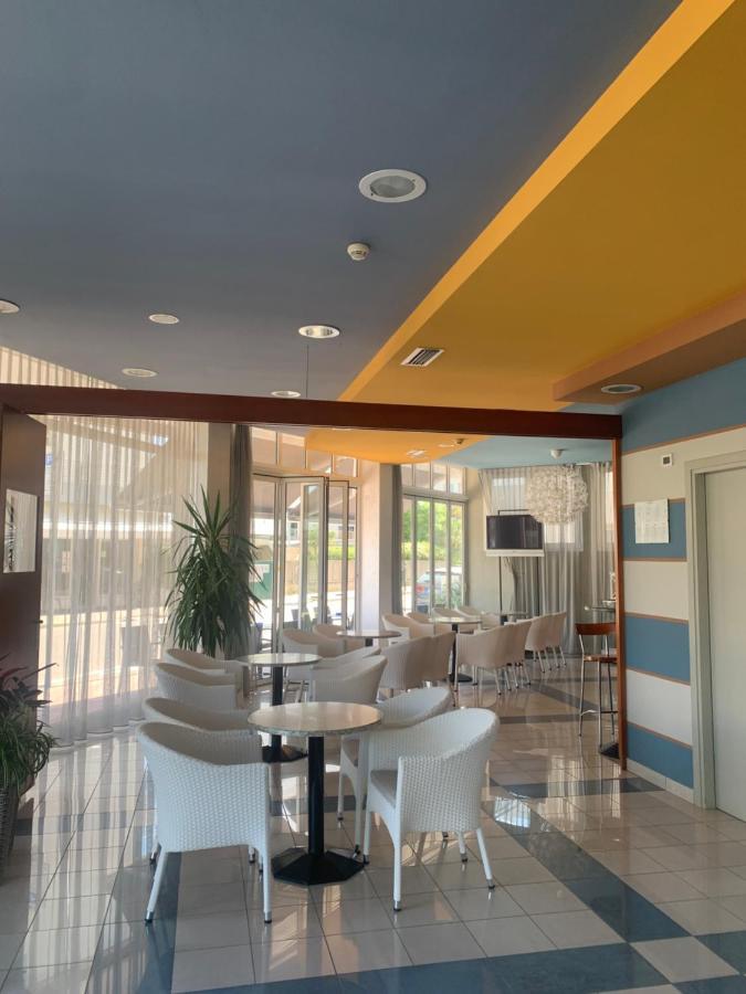 Hotel Bellevue Caorle Exterior foto