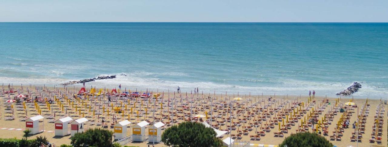 Hotel Bellevue Caorle Exterior foto